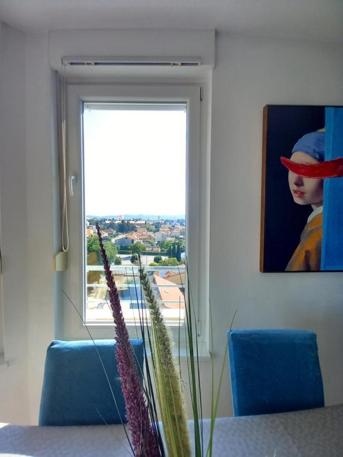Apartment Inna With Free Garage Parking Zadar Exterior photo